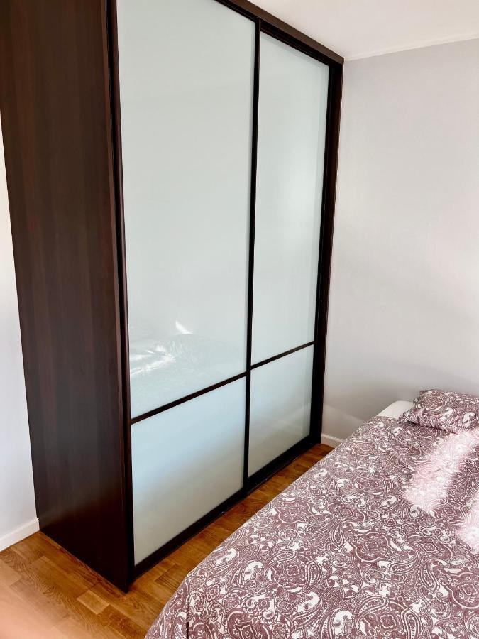 Vilniaus 96 Apartments Укмерге Экстерьер фото
